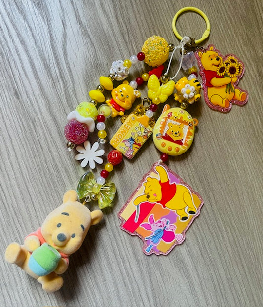 WINNIE THE POOH KEY CHAIN